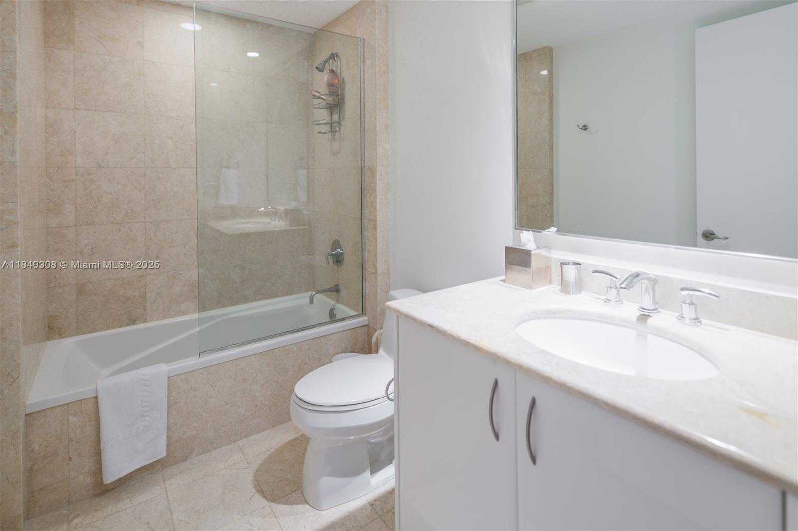 Small Image of 1331 BRICKELL BAY DR #2403, Miami Number 23