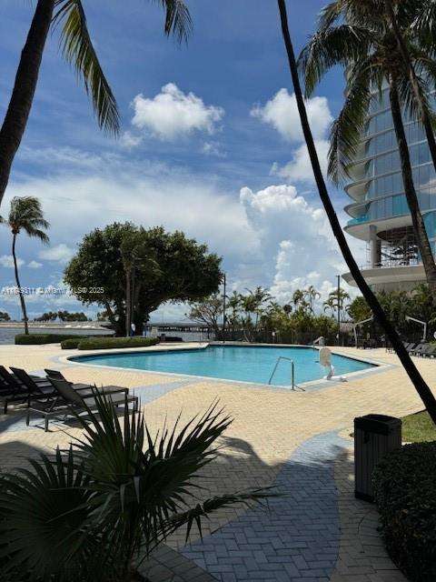 Small Image of 2451 BRICKELL AVE #14D, Miami Number 72