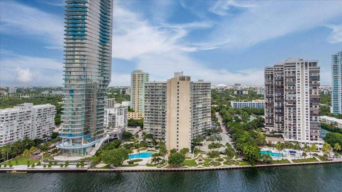 Small Image of 2451 BRICKELL AVE #14D, Miami Number 87