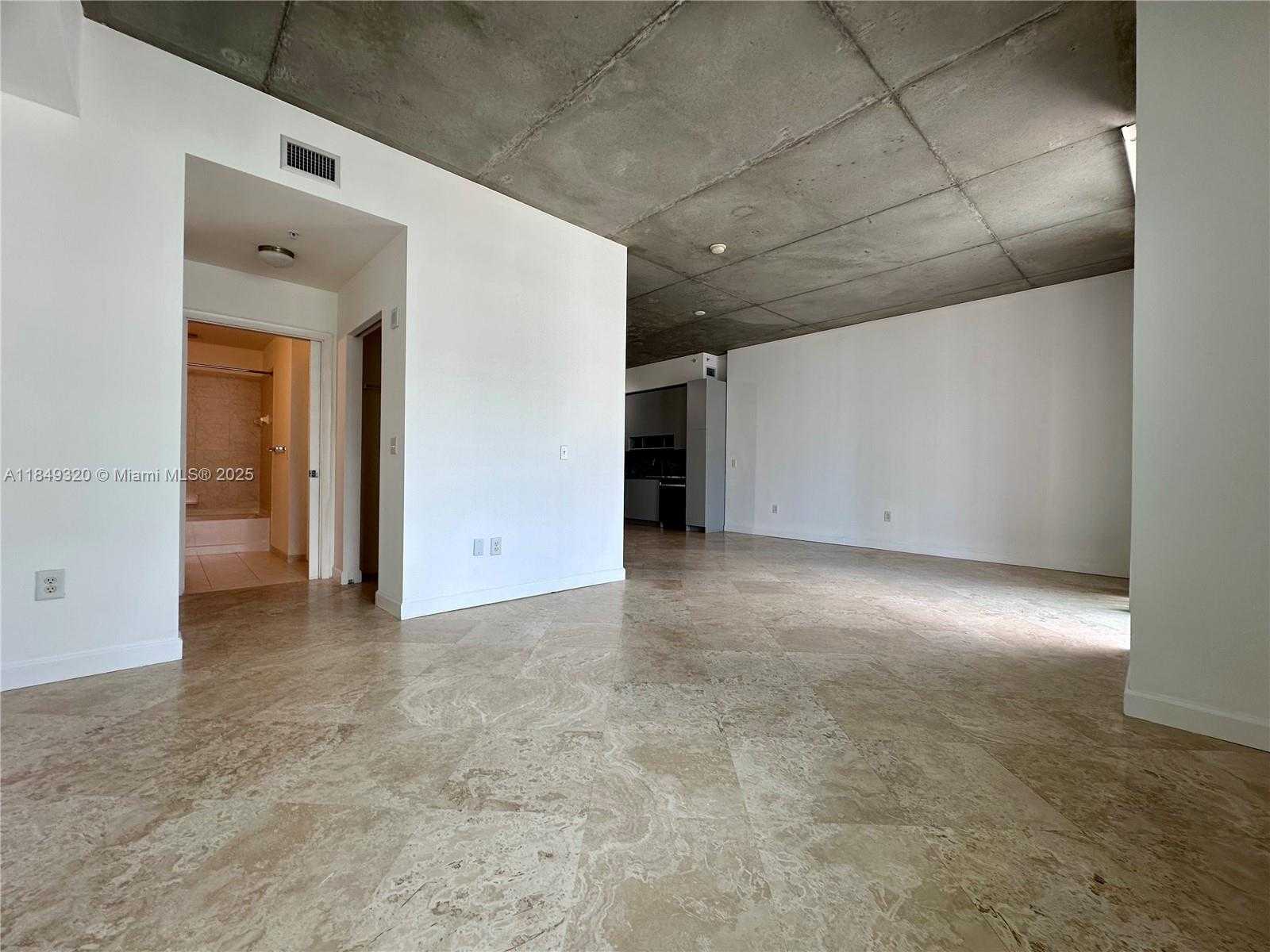 Small Image of 2275 NORTH EAST BISCAYNE BLVD #PH102, Miami Number 12
