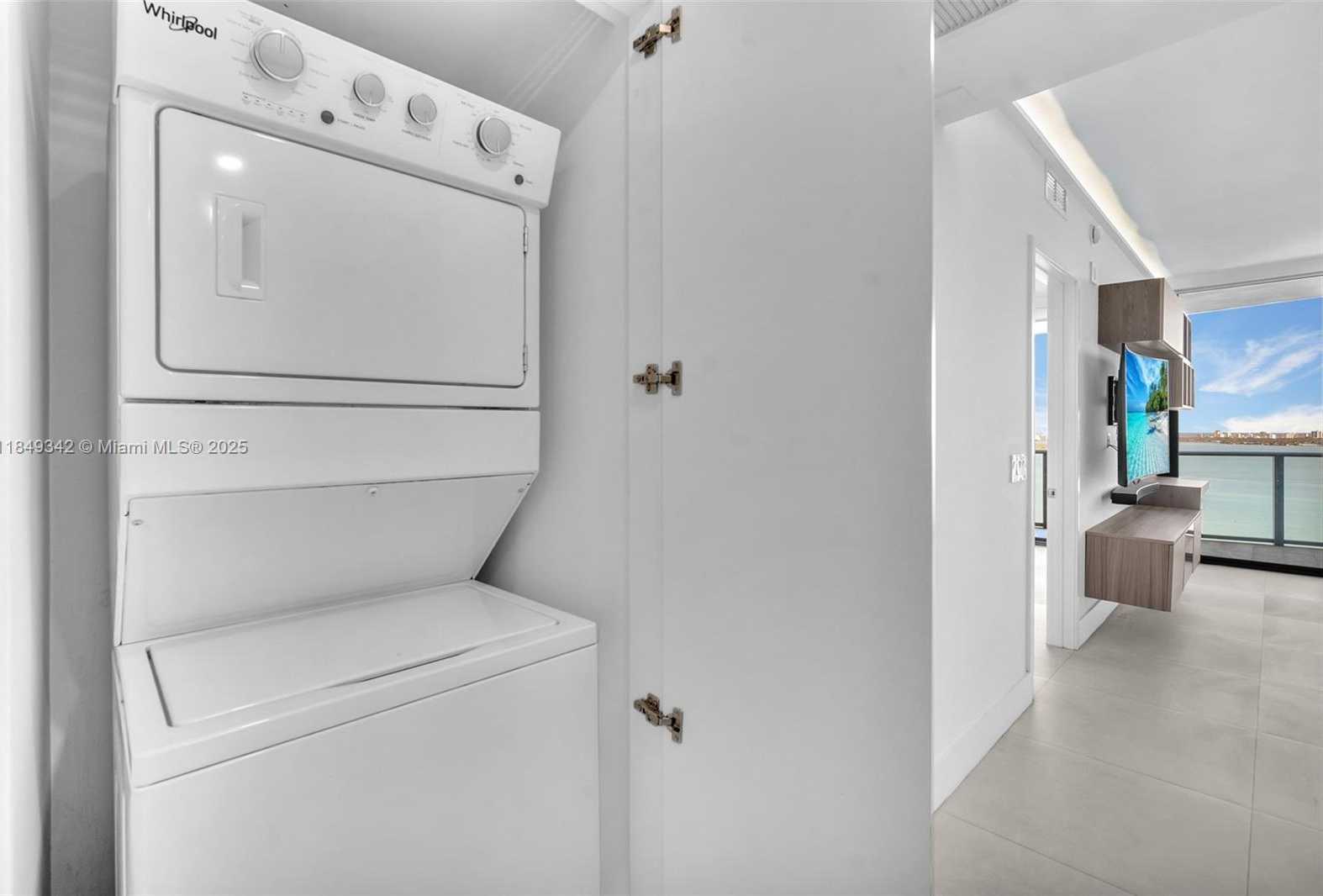 Small Image of 460 NORTH EAST 28TH ST #2607, Miami Number 12