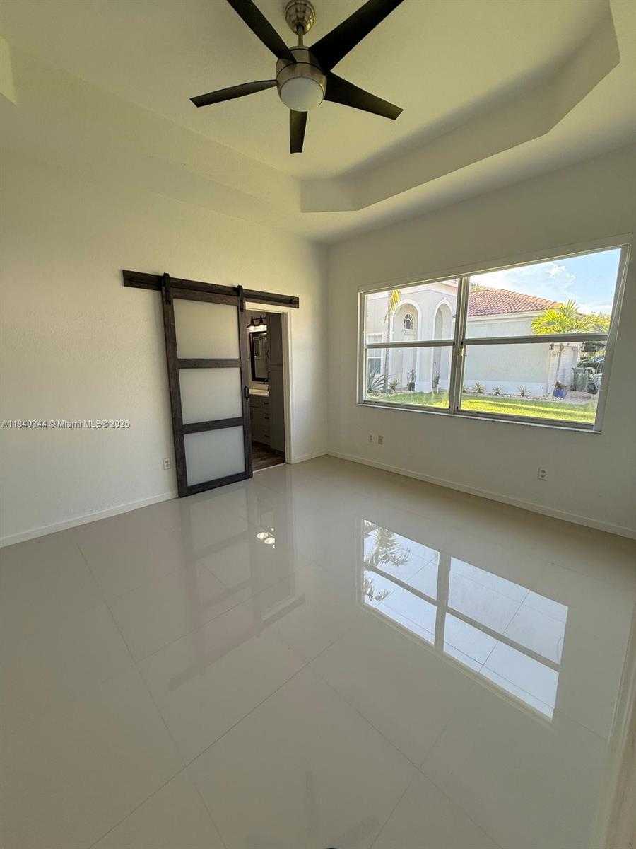 Small Image of 3757 NORTH EAST 11TH ST, Homestead Number 14