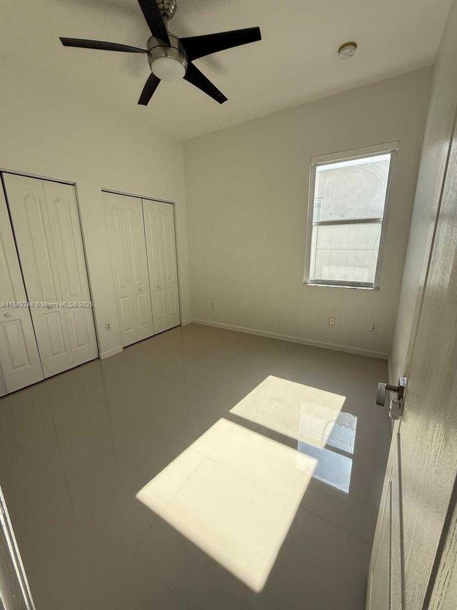 Small Image of 3757 NORTH EAST 11TH ST, Homestead Number 20