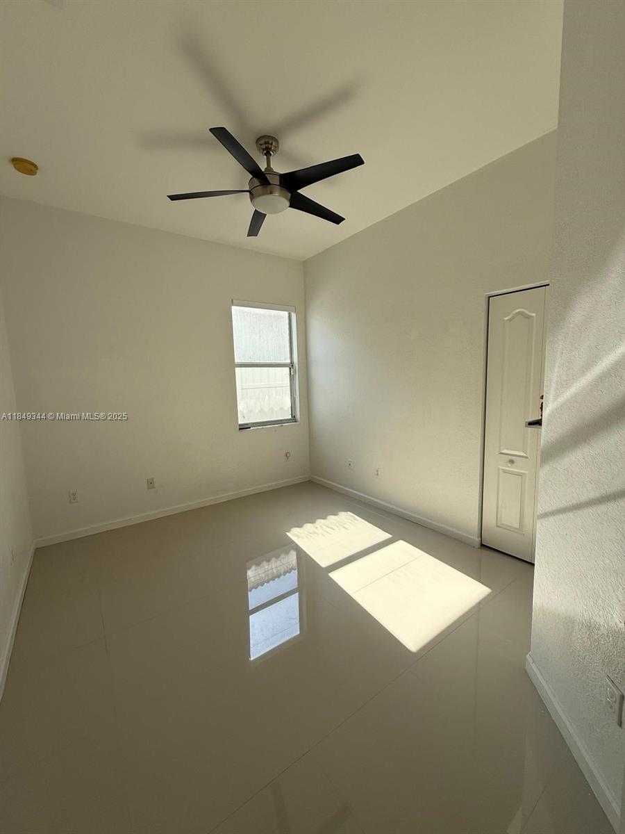 Small Image of 3757 NORTH EAST 11TH ST, Homestead Number 23