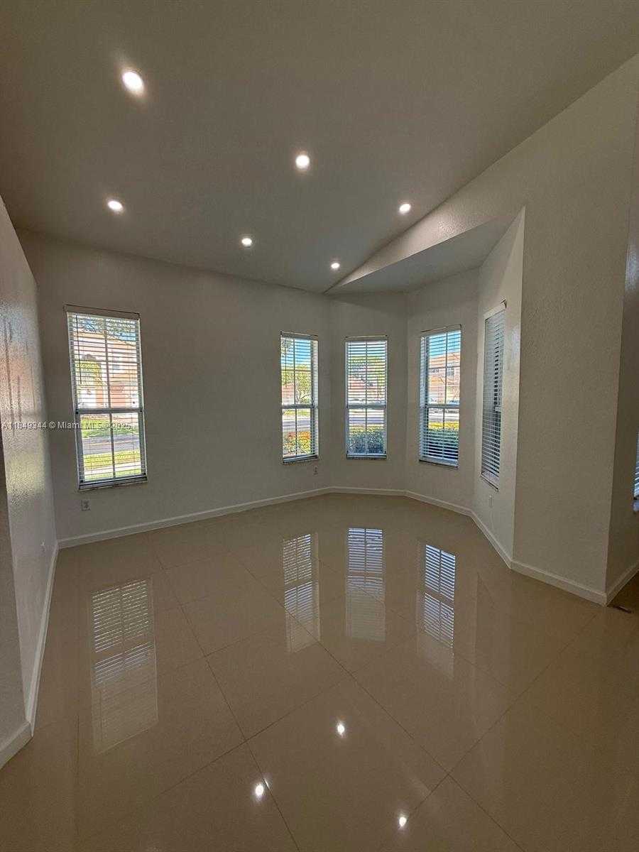 Small Image of 3757 NORTH EAST 11TH ST, Homestead Number 9