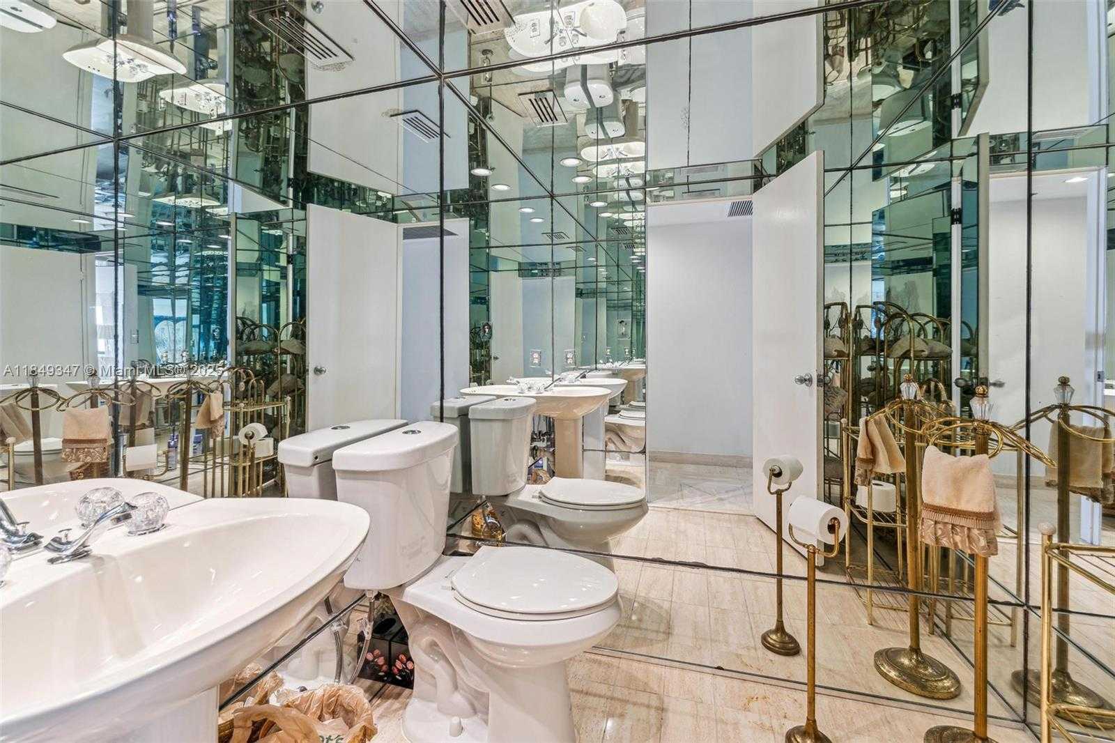 Small Image of 10175 COLLINS AVE #1202, Bal Harbour Number 19