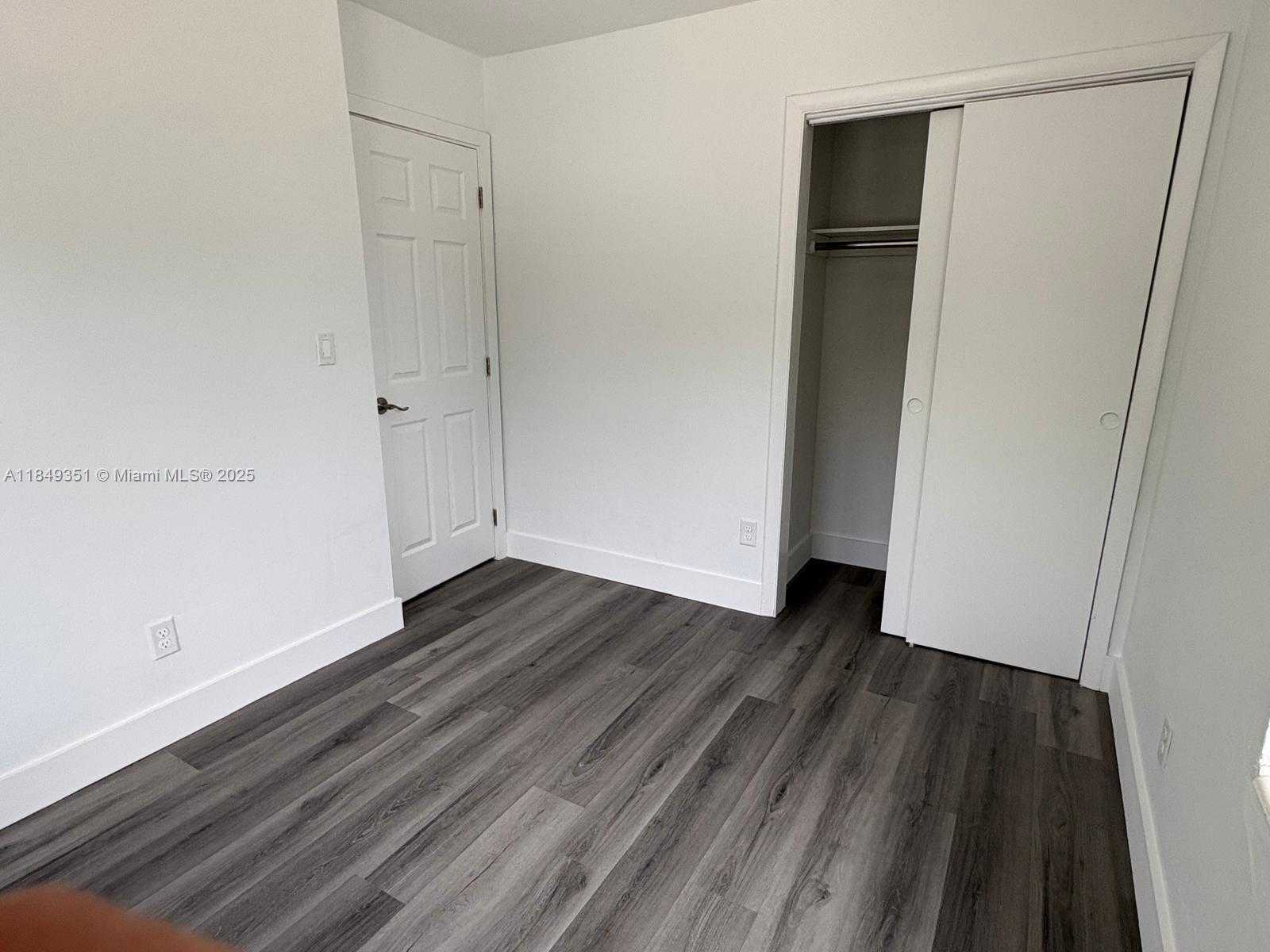 Small Image of 3368 NORTH WEST 51ST TER ##1, Miami Number 21