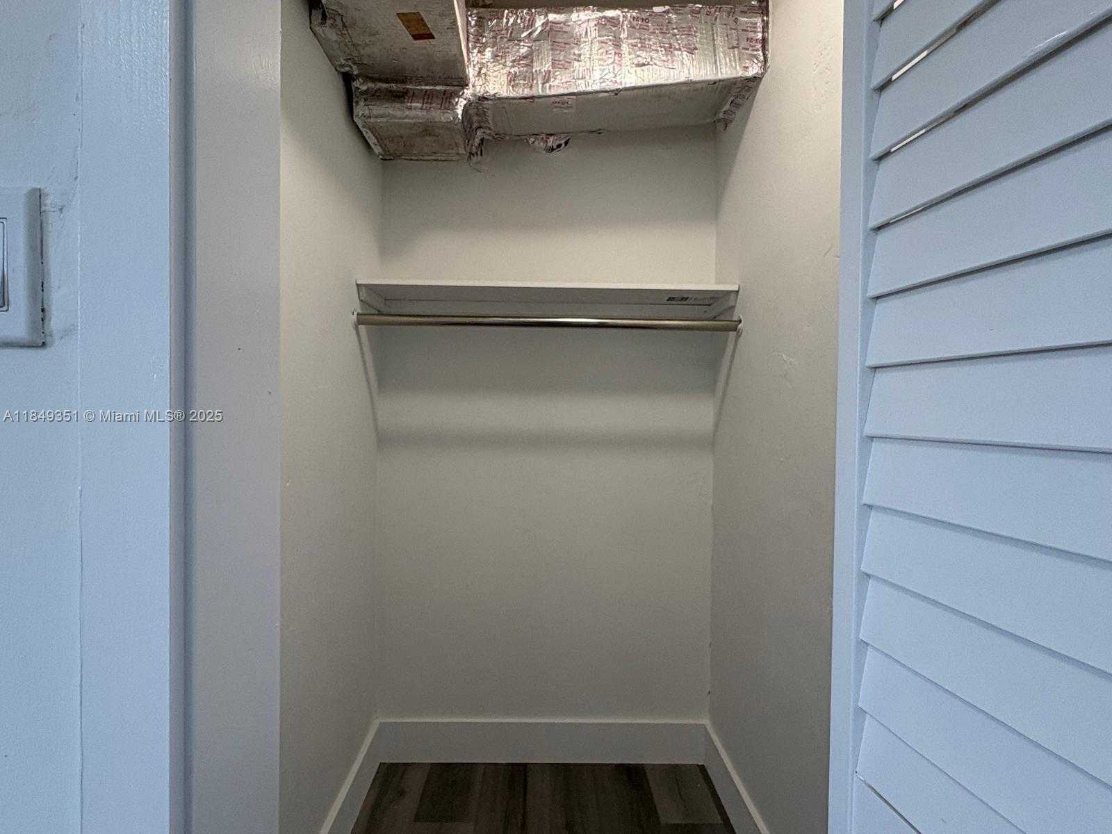 Small Image of 3368 NORTH WEST 51ST TER ##1, Miami Number 7