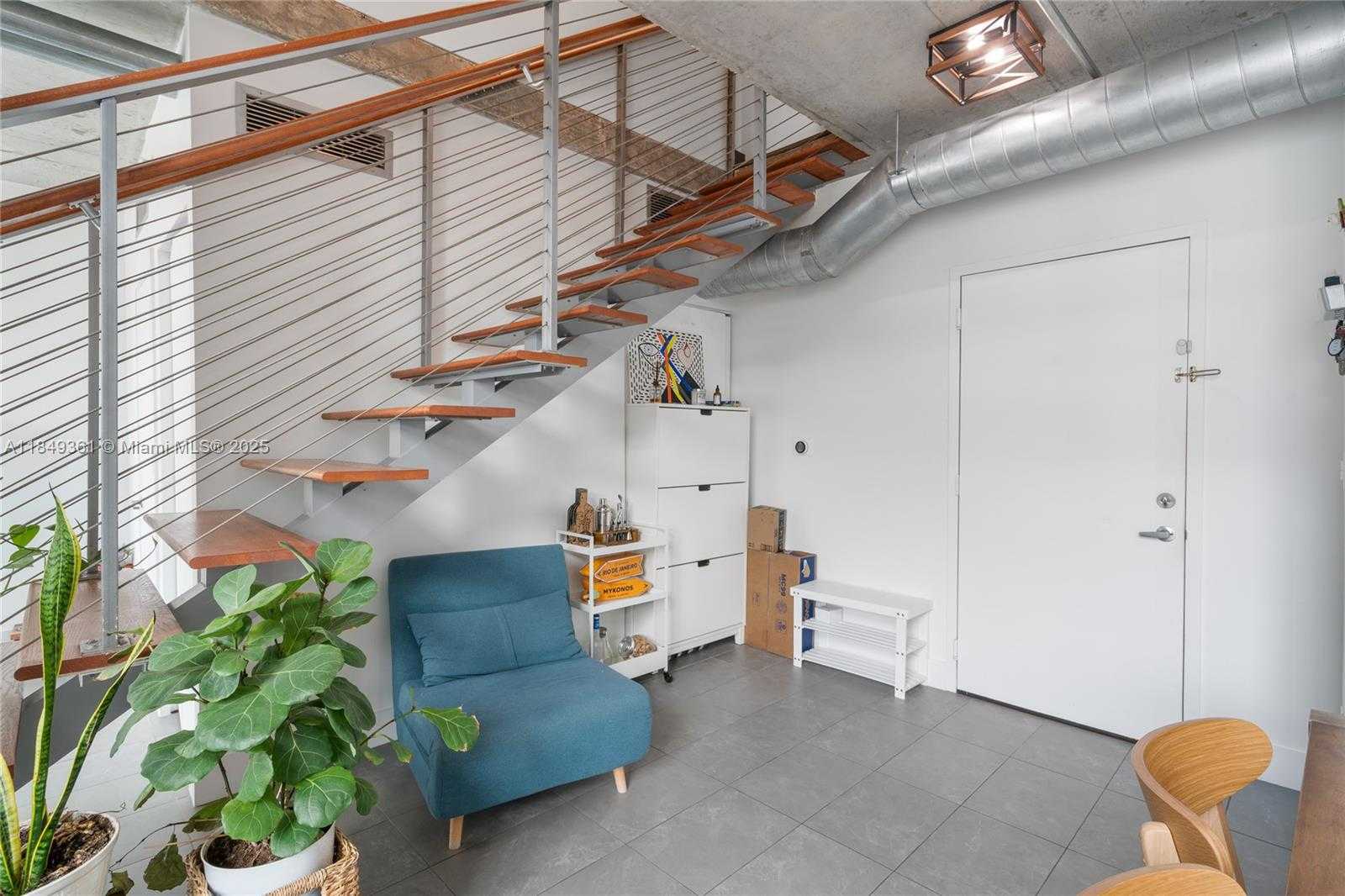 Small Image of 690 SOUTH WEST 1ST CT #2920, Miami Number 10