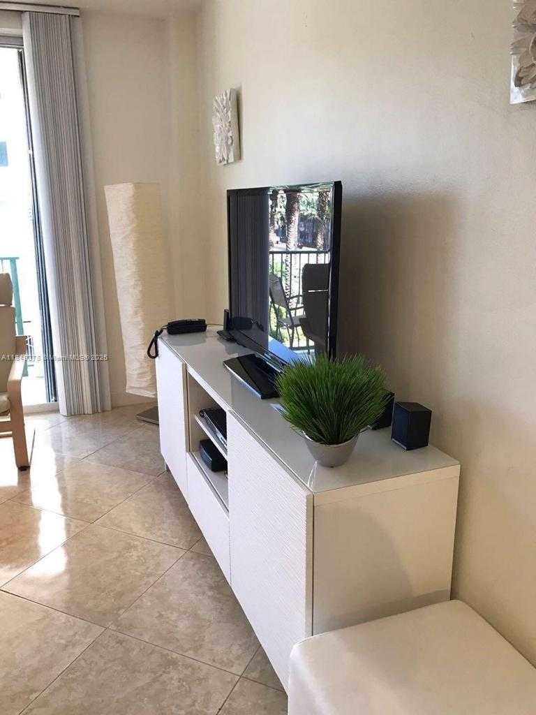 Small Image of 9195 COLLINS AVE #311, Surfside Number 3