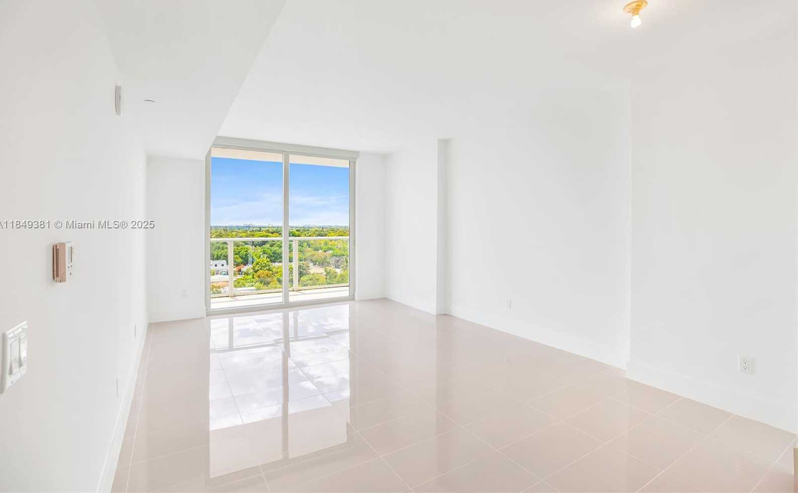 Small Image of 4250 BISCAYNE BLVD #1015, Miami Number 21