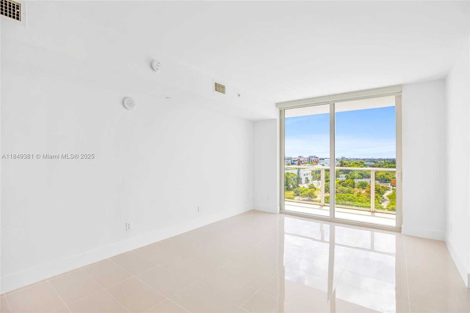 Small Image of 4250 BISCAYNE BLVD #1015, Miami Number 23
