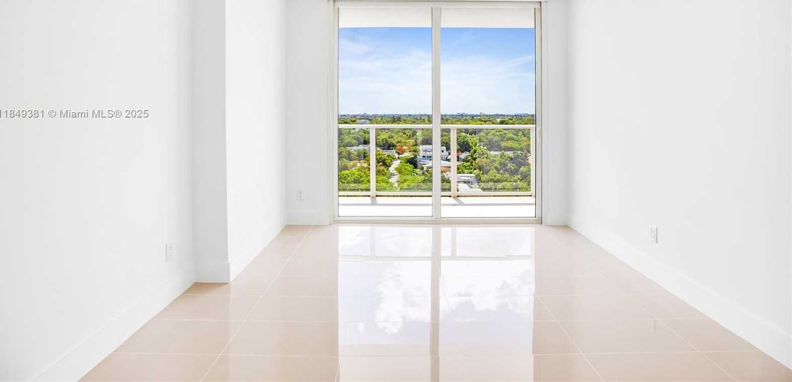 Small Image of 4250 BISCAYNE BLVD #1015, Miami Number 31