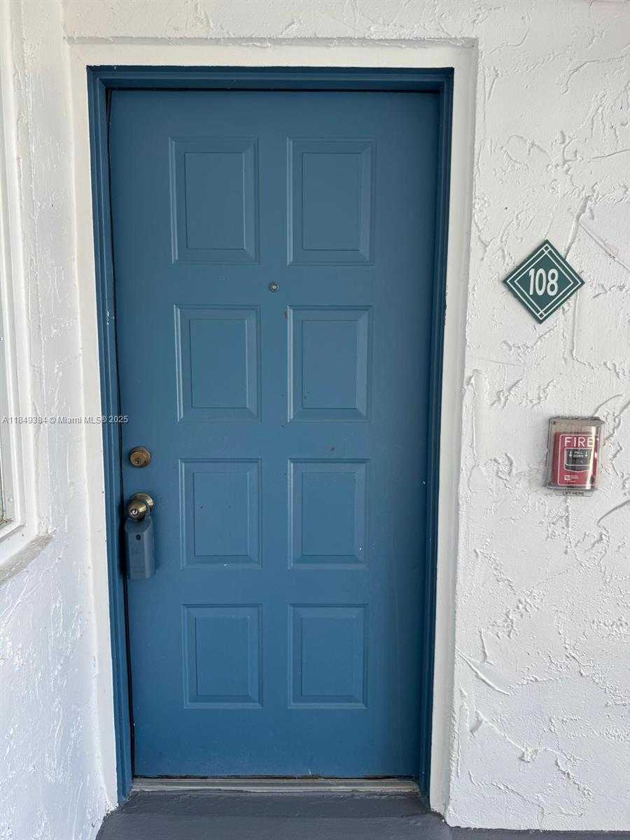 Small Image of 9935 NORTH WEST 46TH ST #108-7, Doral Number 22
