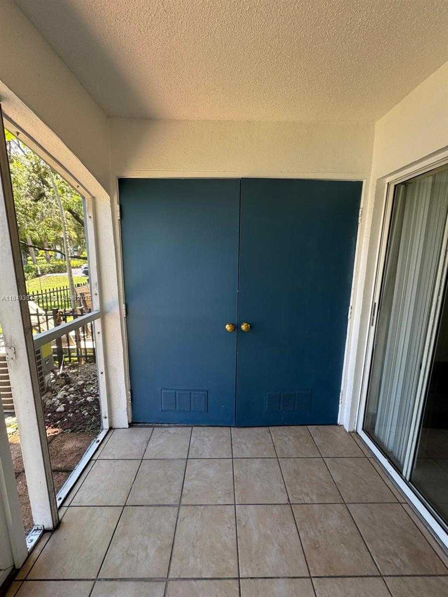 Small Image of 9935 NORTH WEST 46TH ST #108-7, Doral Number 3
