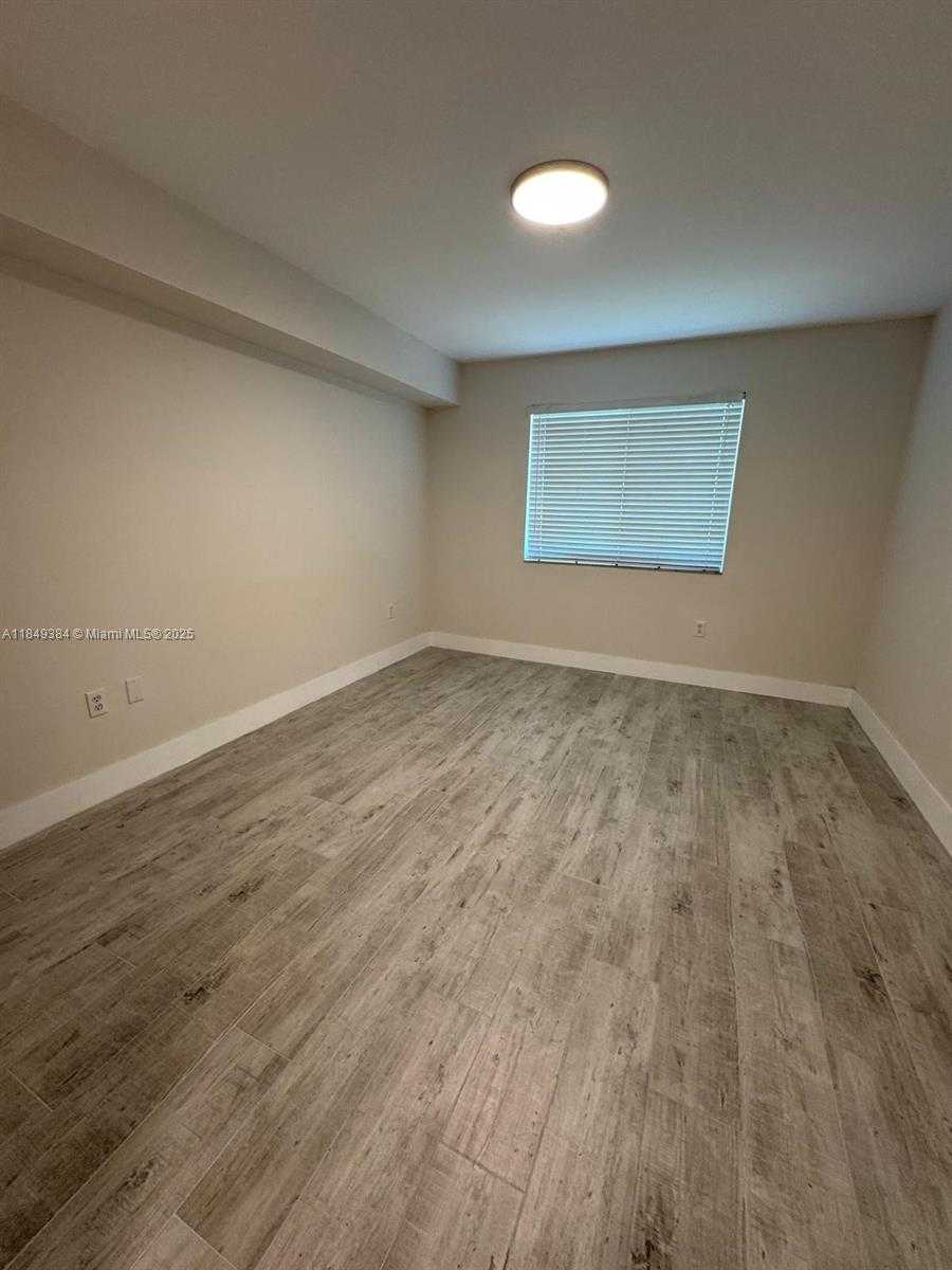 Small Image of 9935 NORTH WEST 46TH ST #108-7, Doral Number 9