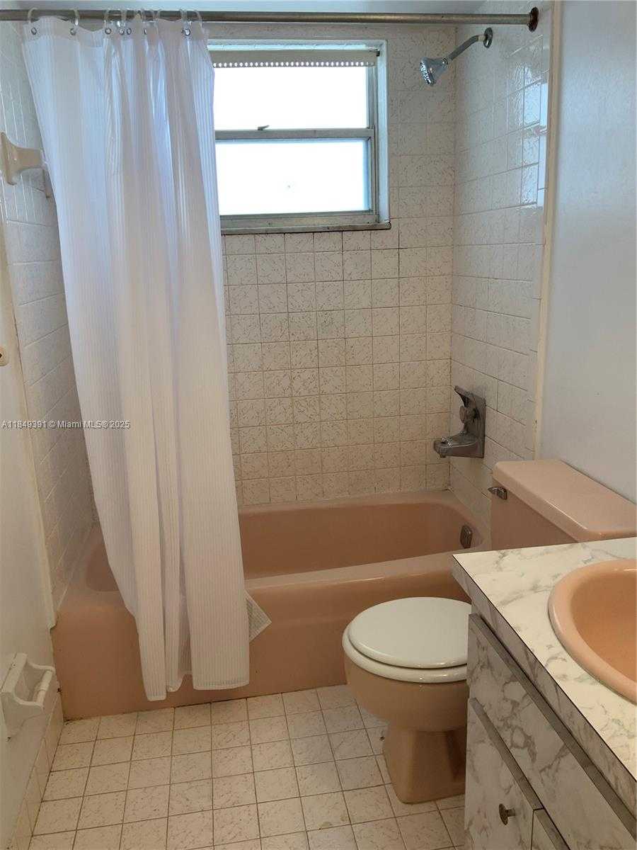 Small Image of 443 NORTH EAST 195TH ST #137, Miami Number 15