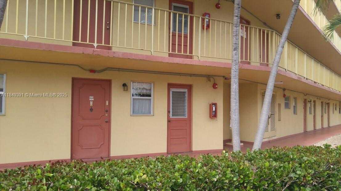 Small Image of 443 NORTH EAST 195TH ST #137, Miami Number 23