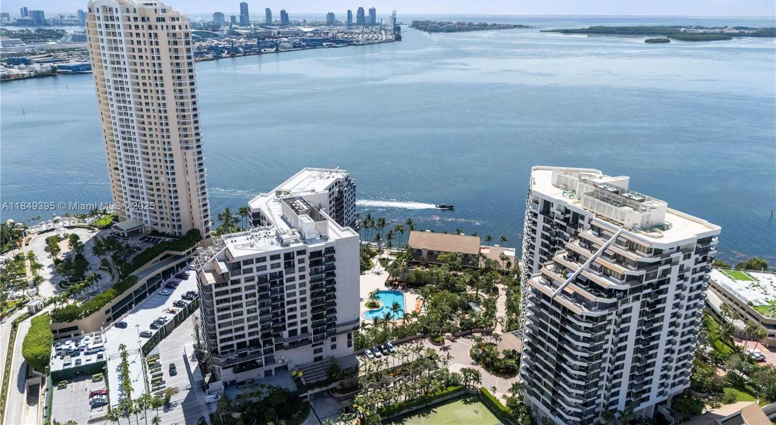 Small Image of 540 BRICKELL KEY DR #702, Miami Number 23