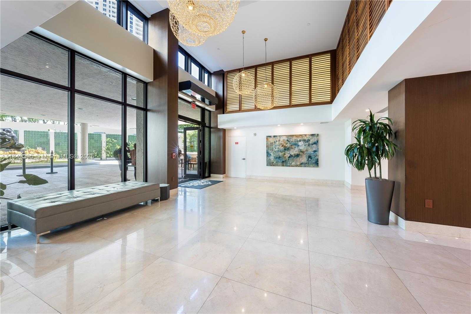 Small Image of 540 BRICKELL KEY DR #702, Miami Number 26