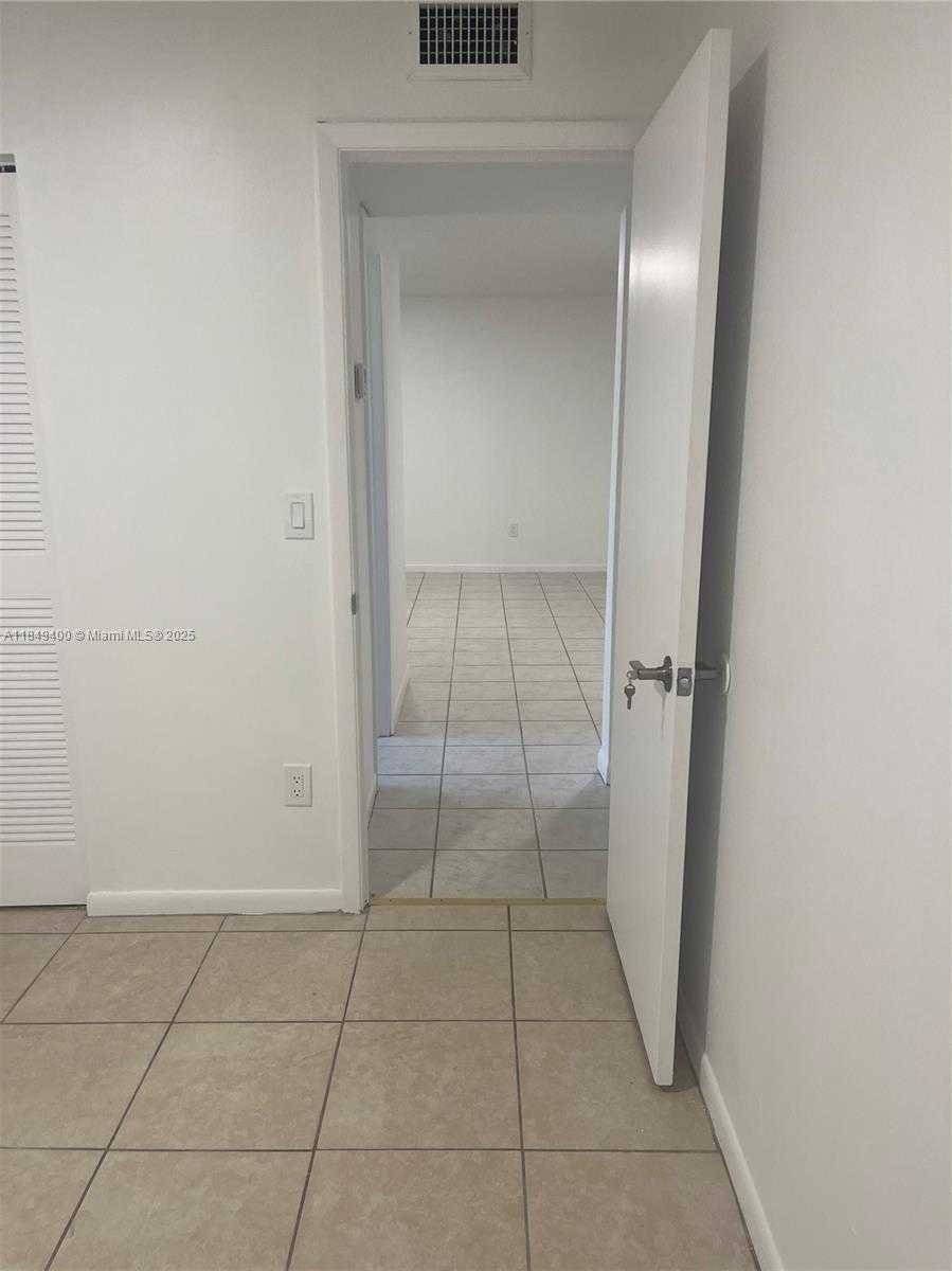 Small Image of 14863 SOUTH WEST 104TH ST #27-13, Miami Number 12
