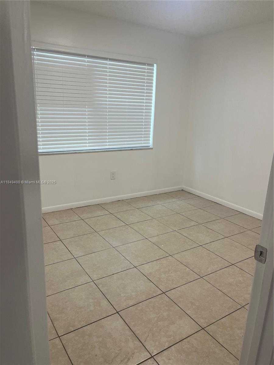 Small Image of 14863 SOUTH WEST 104TH ST #27-13, Miami Number 16