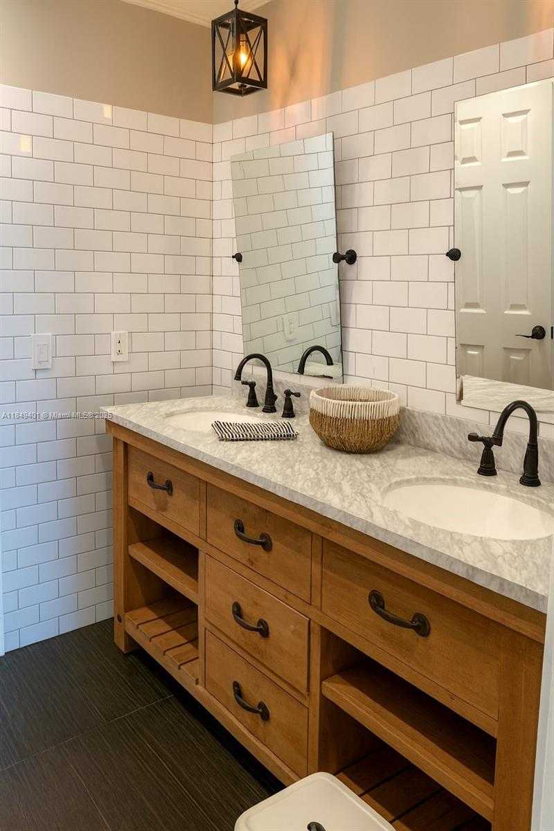Small Image of 16420 SOUTH WEST 80TH AVE, Palmetto Bay Number 11