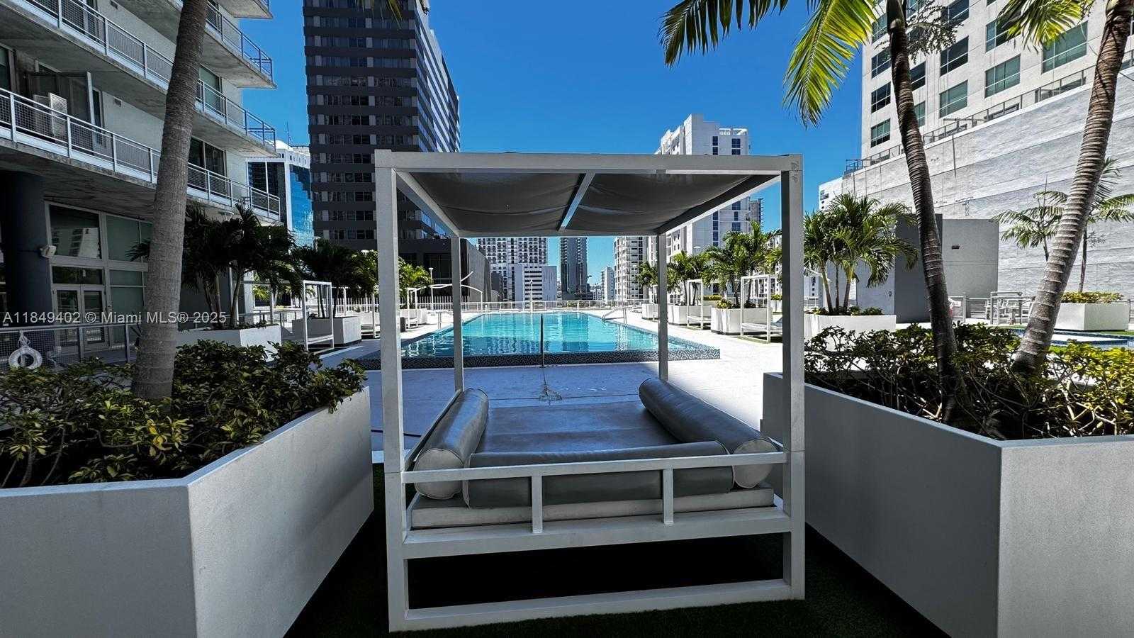 Small Image of 690 SOUTH WEST 1ST CT #2123, Miami Number 26