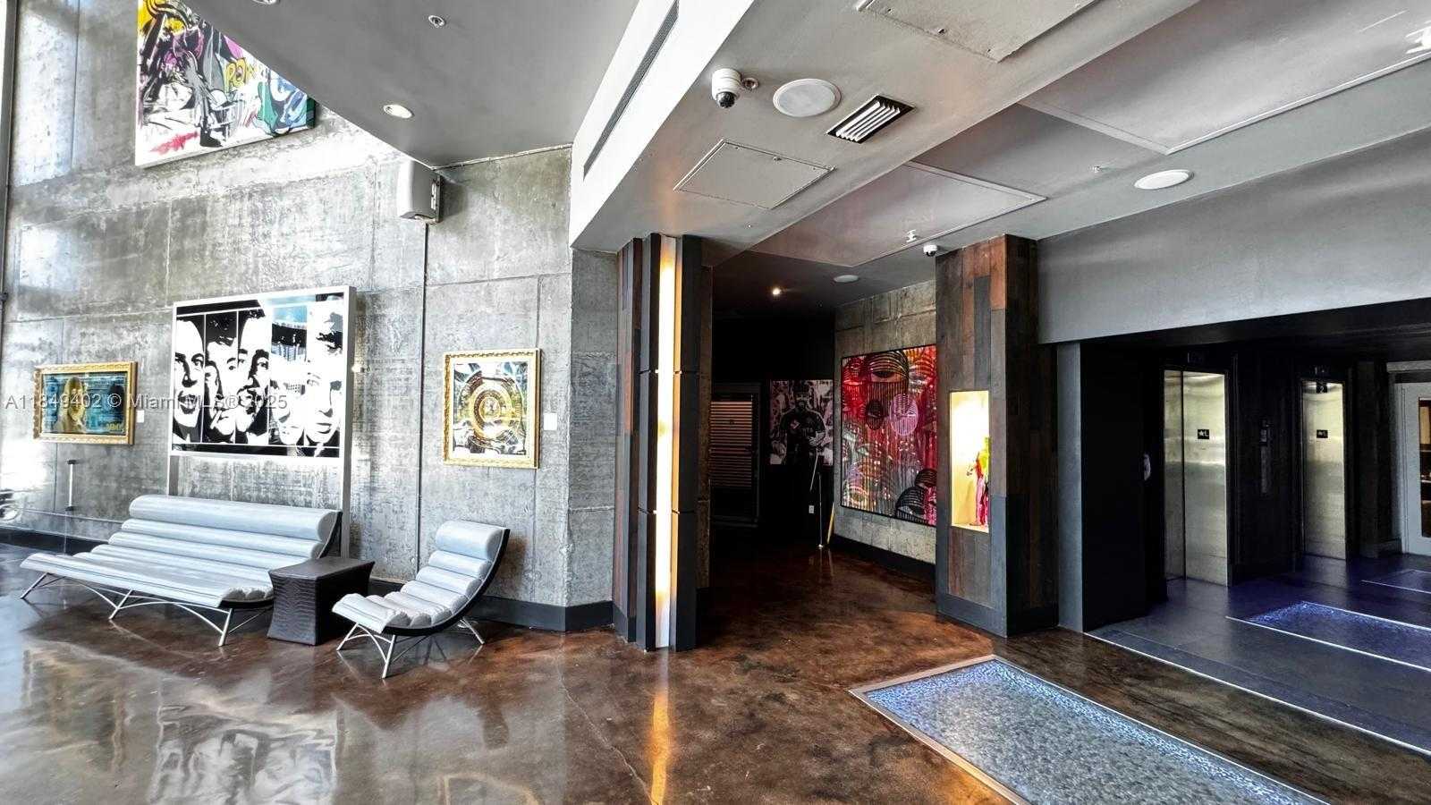 Small Image of 690 SOUTH WEST 1ST CT #2123, Miami Number 27