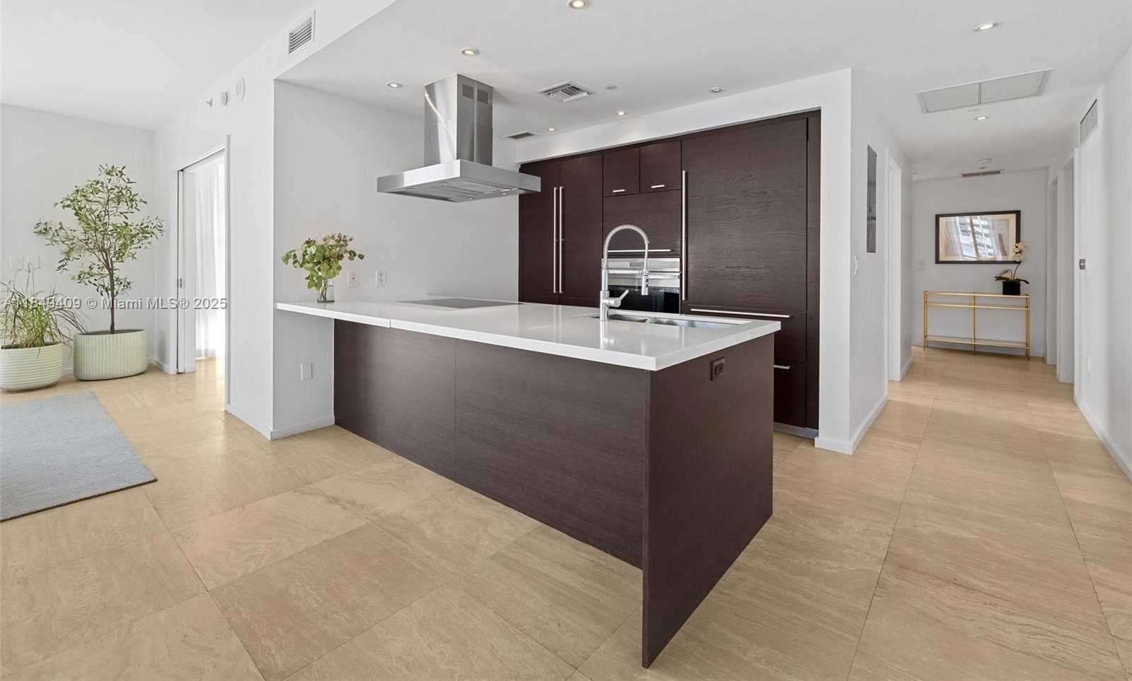 Small Image of 1445 16TH ST #602, Miami Beach Number 12