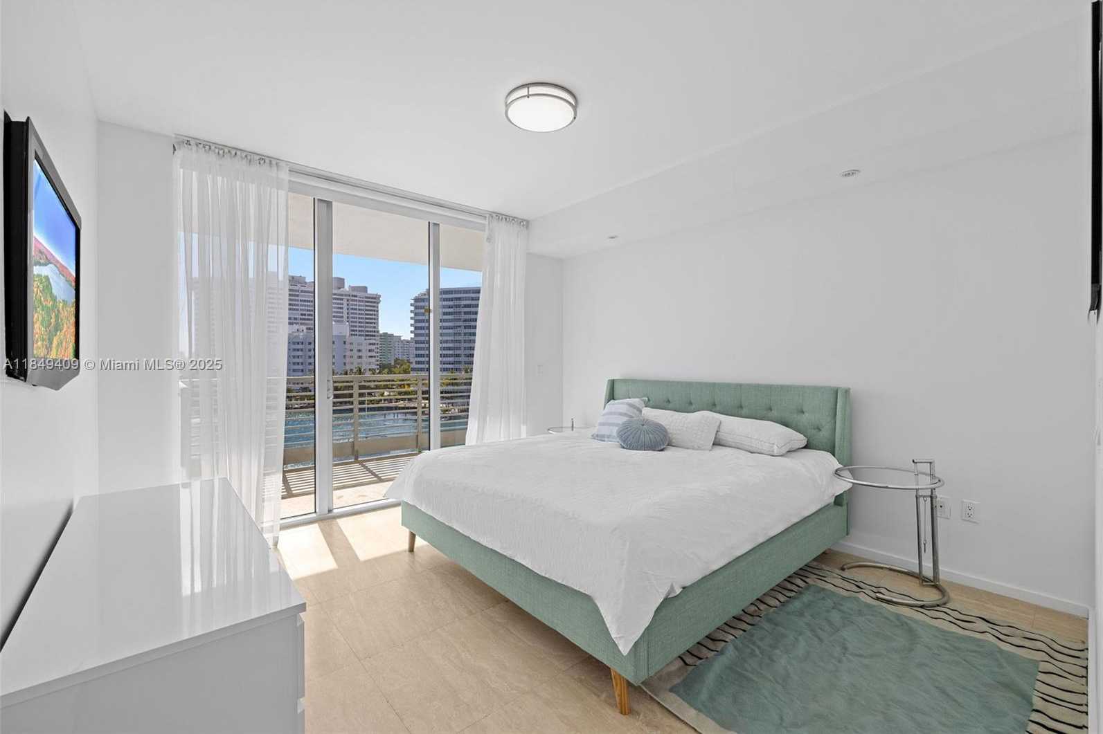 Small Image of 1445 16TH ST #602, Miami Beach Number 19