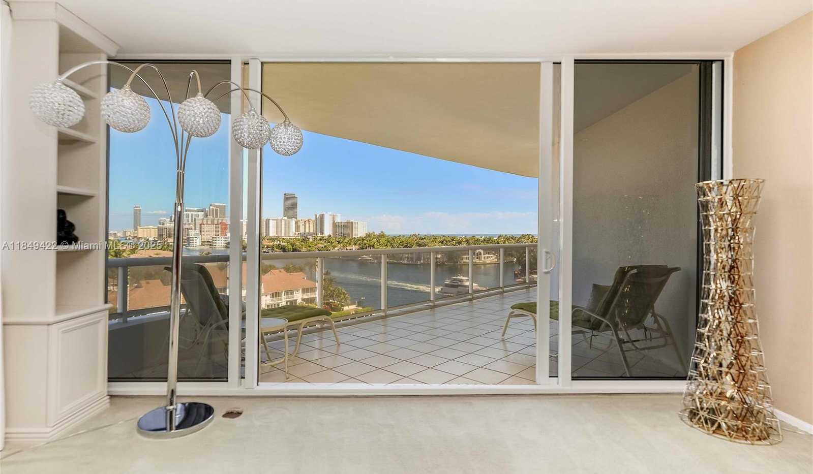 Small Image of 3801 NORTH EAST 207TH ST #704, Aventura Number 3