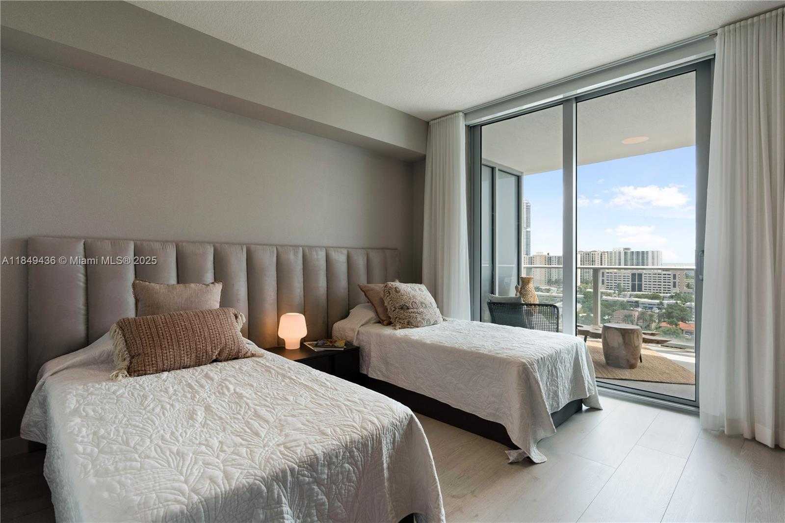 Small Image of 330 SUNNY ISLES BLVD #5-1404, Sunny Isles Beach Number 28