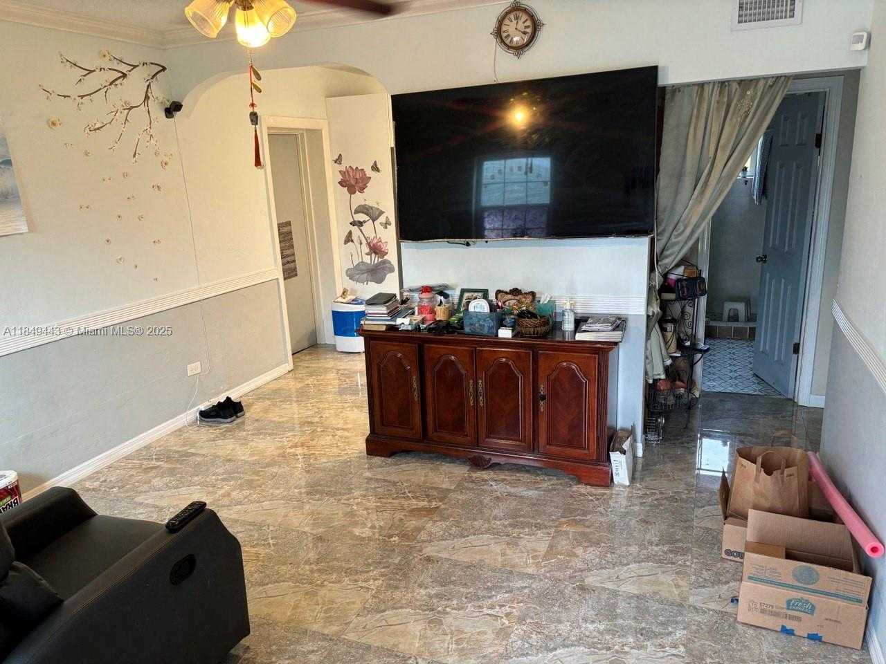 Small Image of 1698 NORTH EAST 182ND ST #1698, North Miami Beach Number 5