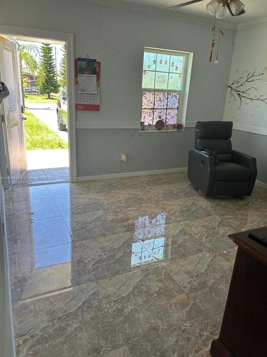 Small Image of 1698 NORTH EAST 182ND ST #1698, North Miami Beach Number 6