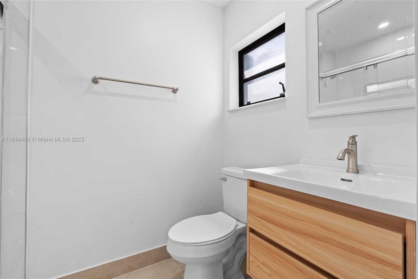 Small Image of 5402 SOUTH WEST 138TH PL, Miami Number 18