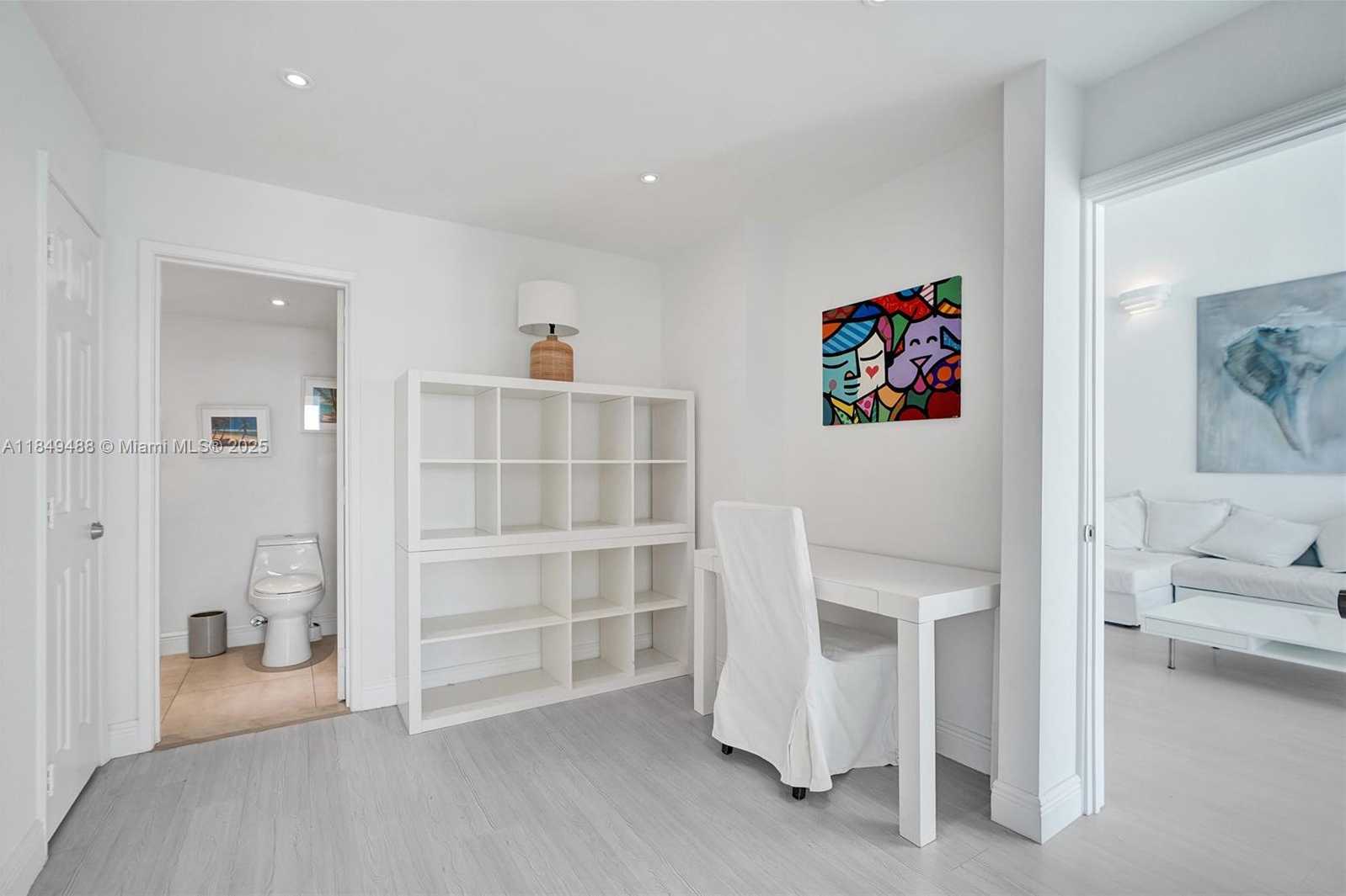 Small Image of 6770 INDIAN CREEK DR #T-O, Miami Beach Number 32