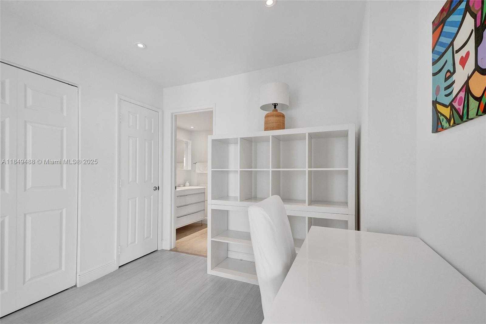 Small Image of 6770 INDIAN CREEK DR #T-O, Miami Beach Number 35