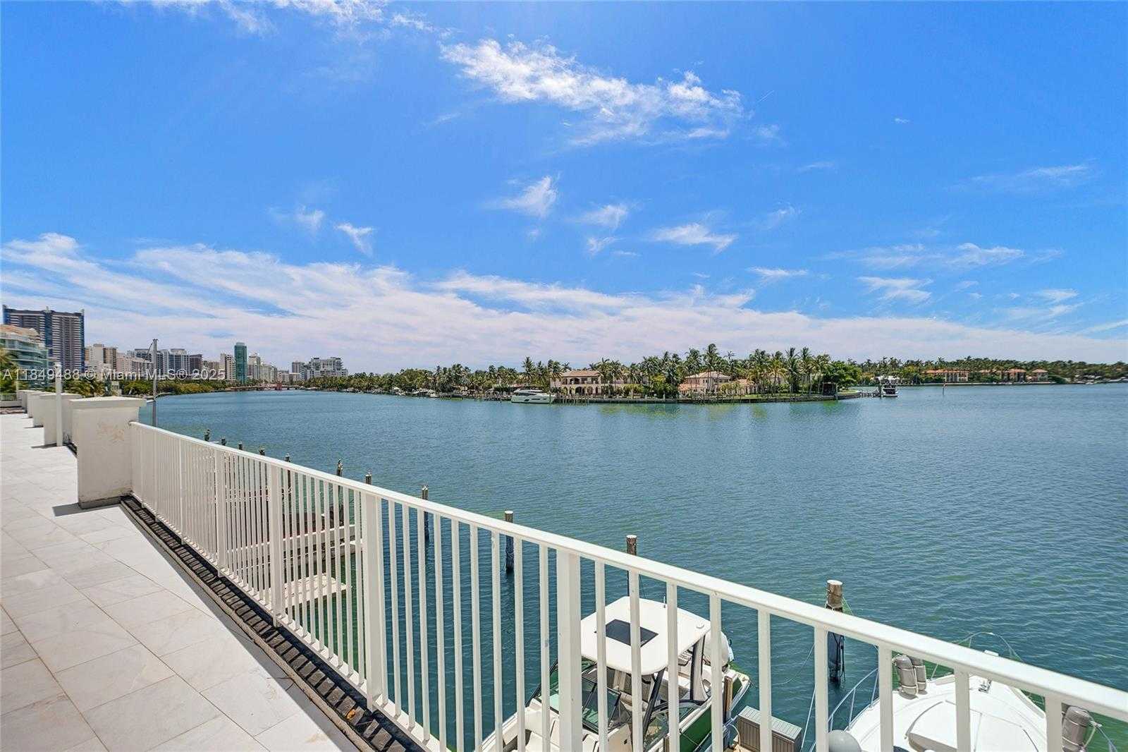 Small Image of 6770 INDIAN CREEK DR #T-O, Miami Beach Number 42