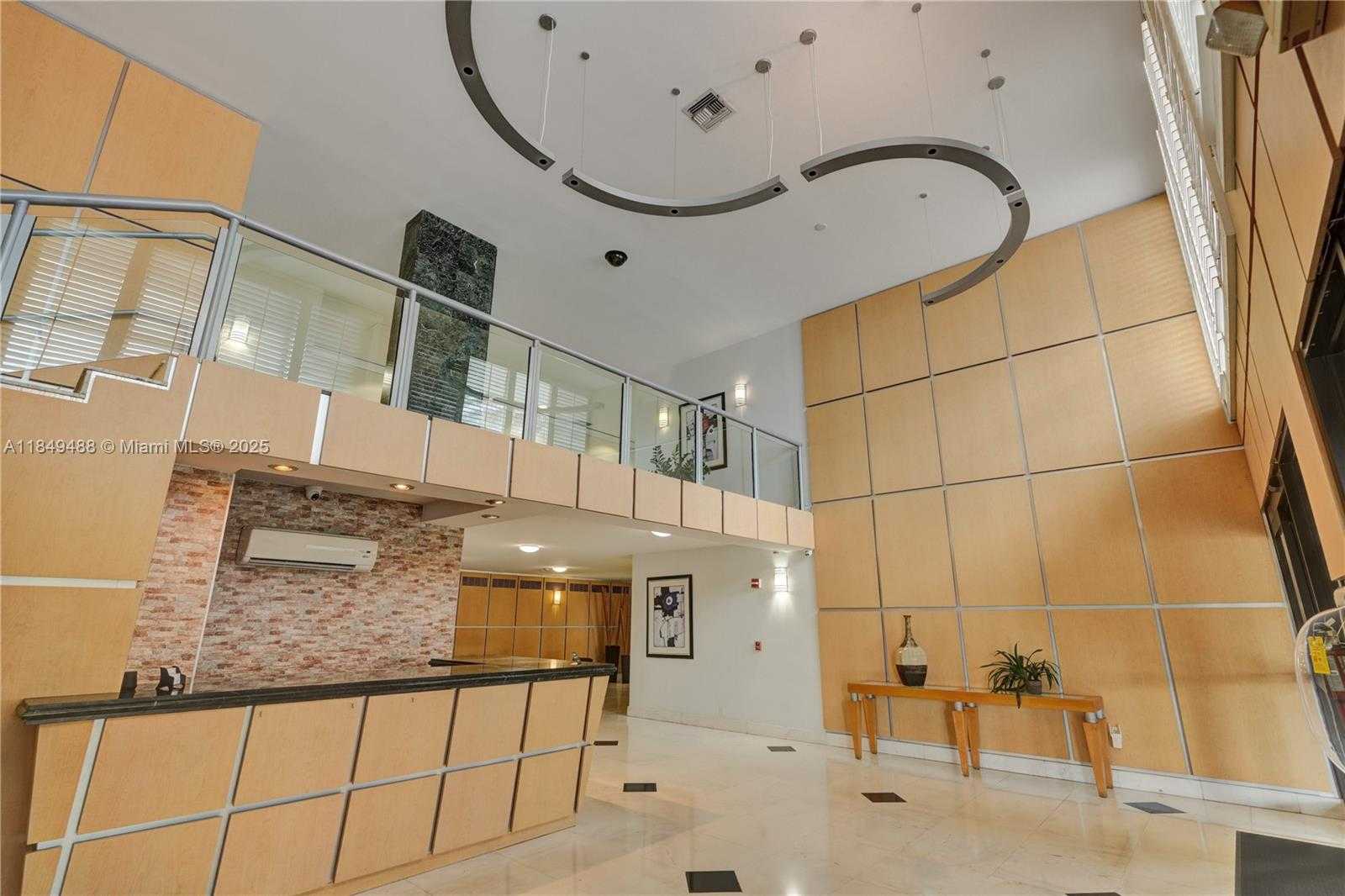 Small Image of 6770 INDIAN CREEK DR #T-O, Miami Beach Number 46