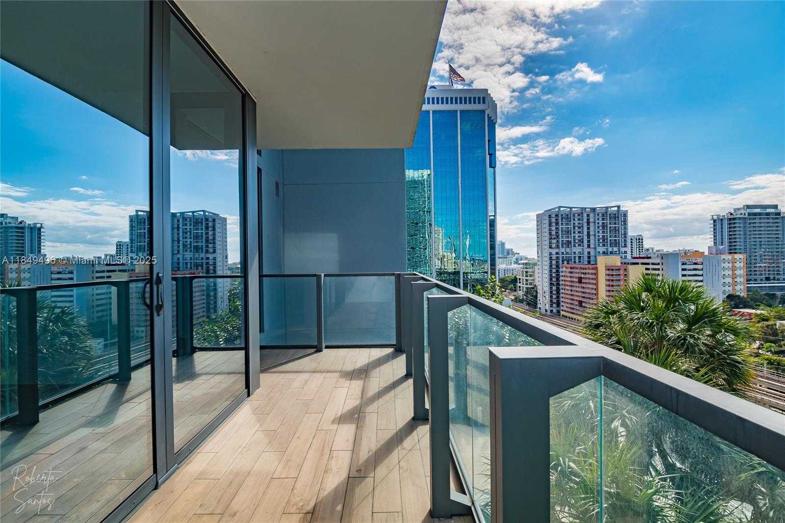 Small Image of 88 SOUTH WEST 7TH ST #806, Miami Number 2