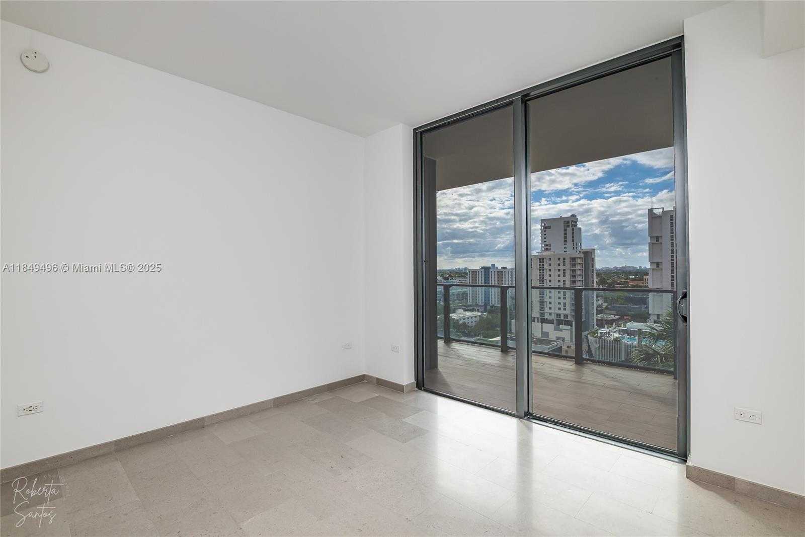 Small Image of 88 SOUTH WEST 7TH ST #806, Miami Number 35