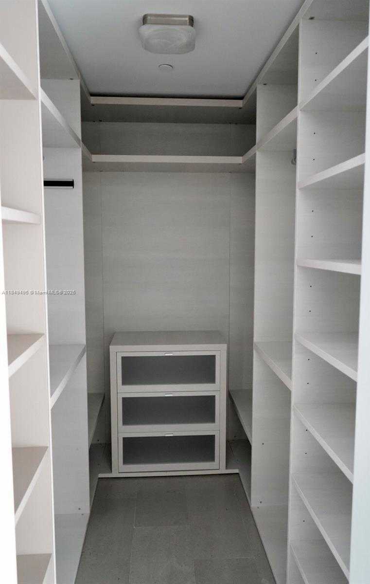 Small Image of 88 SOUTH WEST 7TH ST #806, Miami Number 50