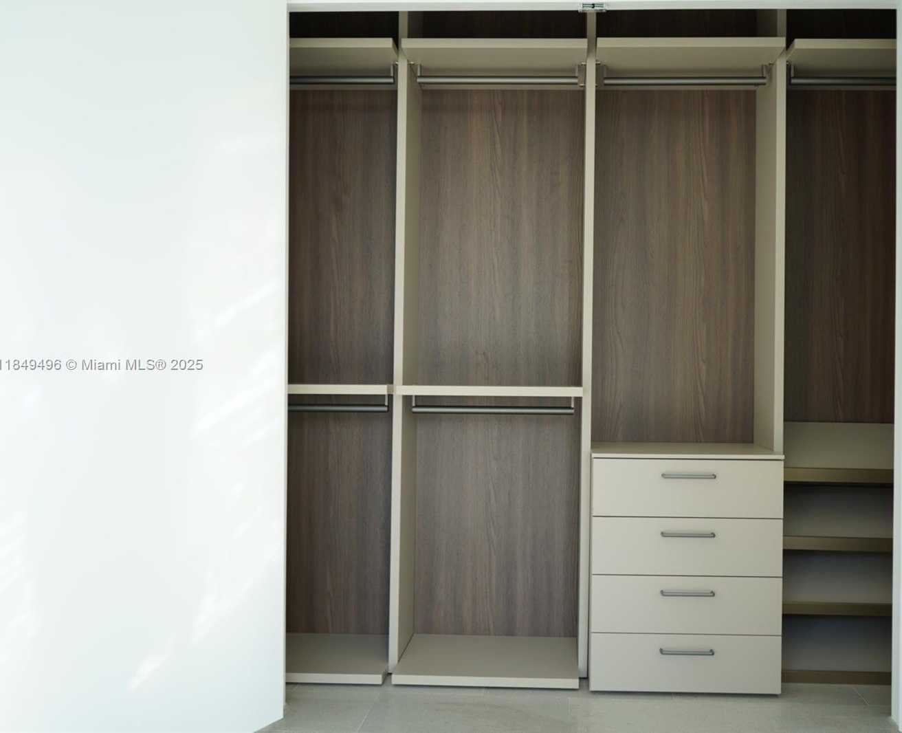 Small Image of 88 SOUTH WEST 7TH ST #806, Miami Number 52