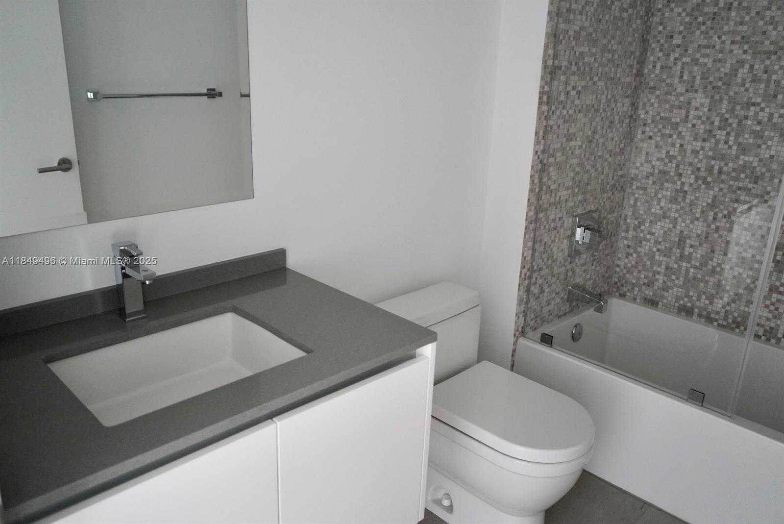 Small Image of 88 SOUTH WEST 7TH ST #806, Miami Number 57