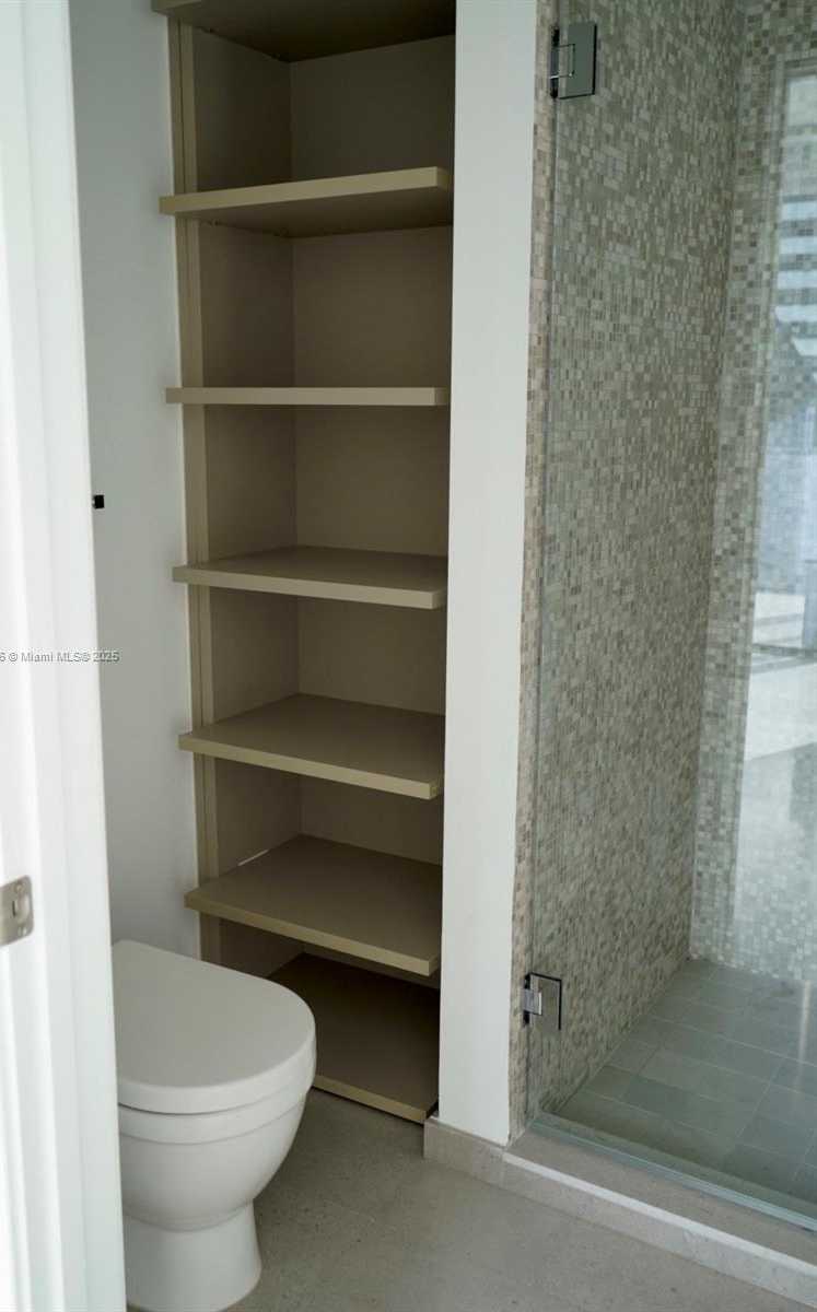 Small Image of 88 SOUTH WEST 7TH ST #806, Miami Number 59