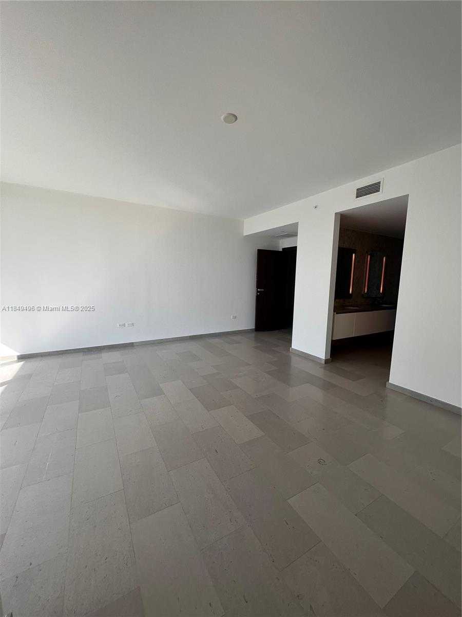 Small Image of 88 SOUTH WEST 7TH ST #806, Miami Number 88