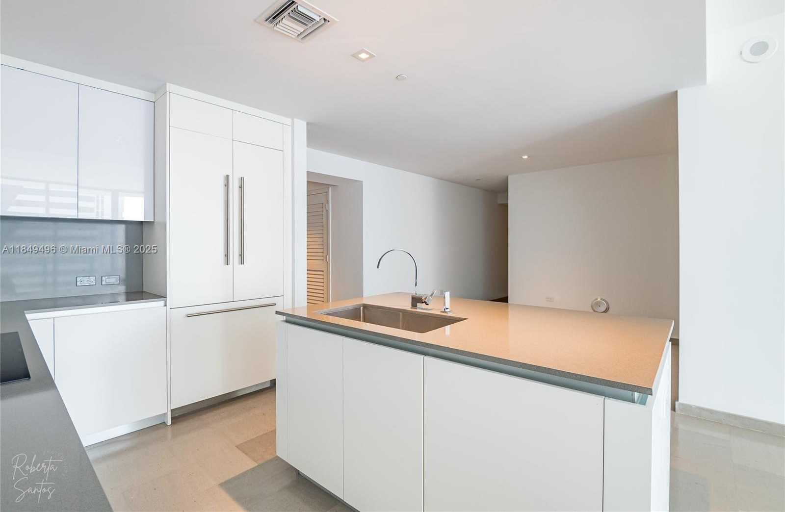 Small Image of 88 SOUTH WEST 7TH ST #806, Miami Number 9