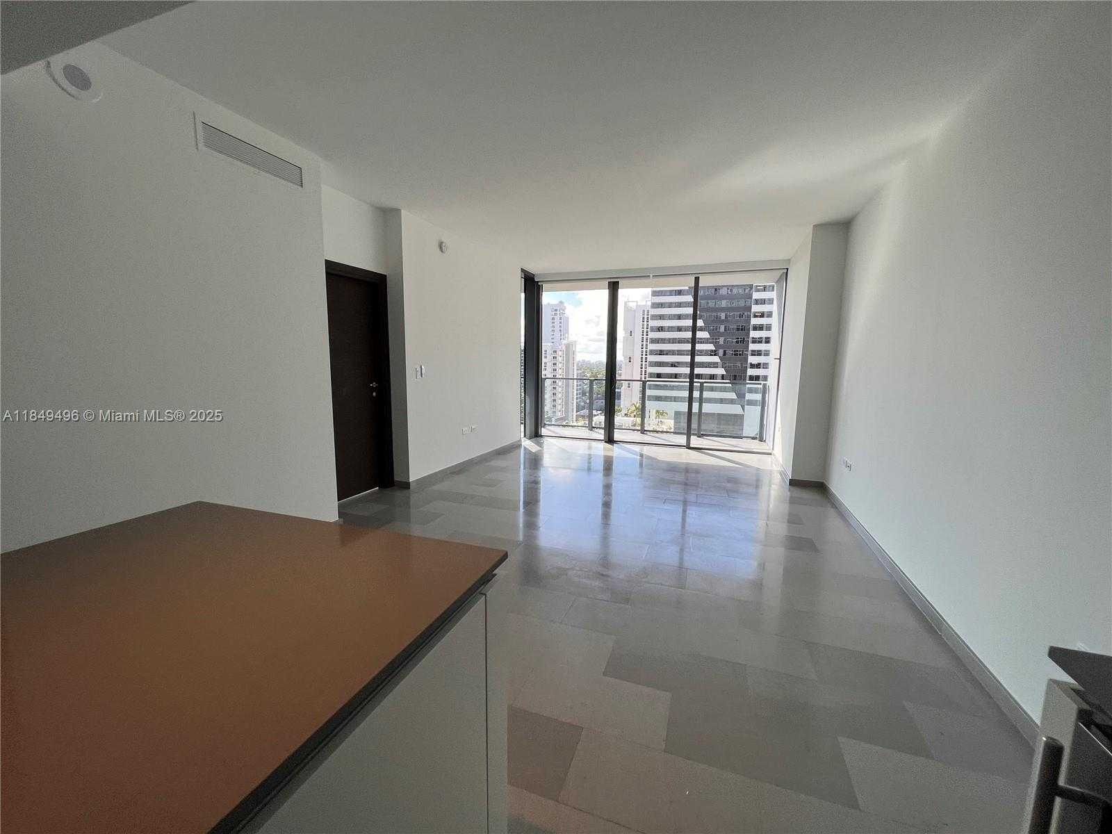 Small Image of 88 SOUTH WEST 7TH ST #806, Miami Number 96