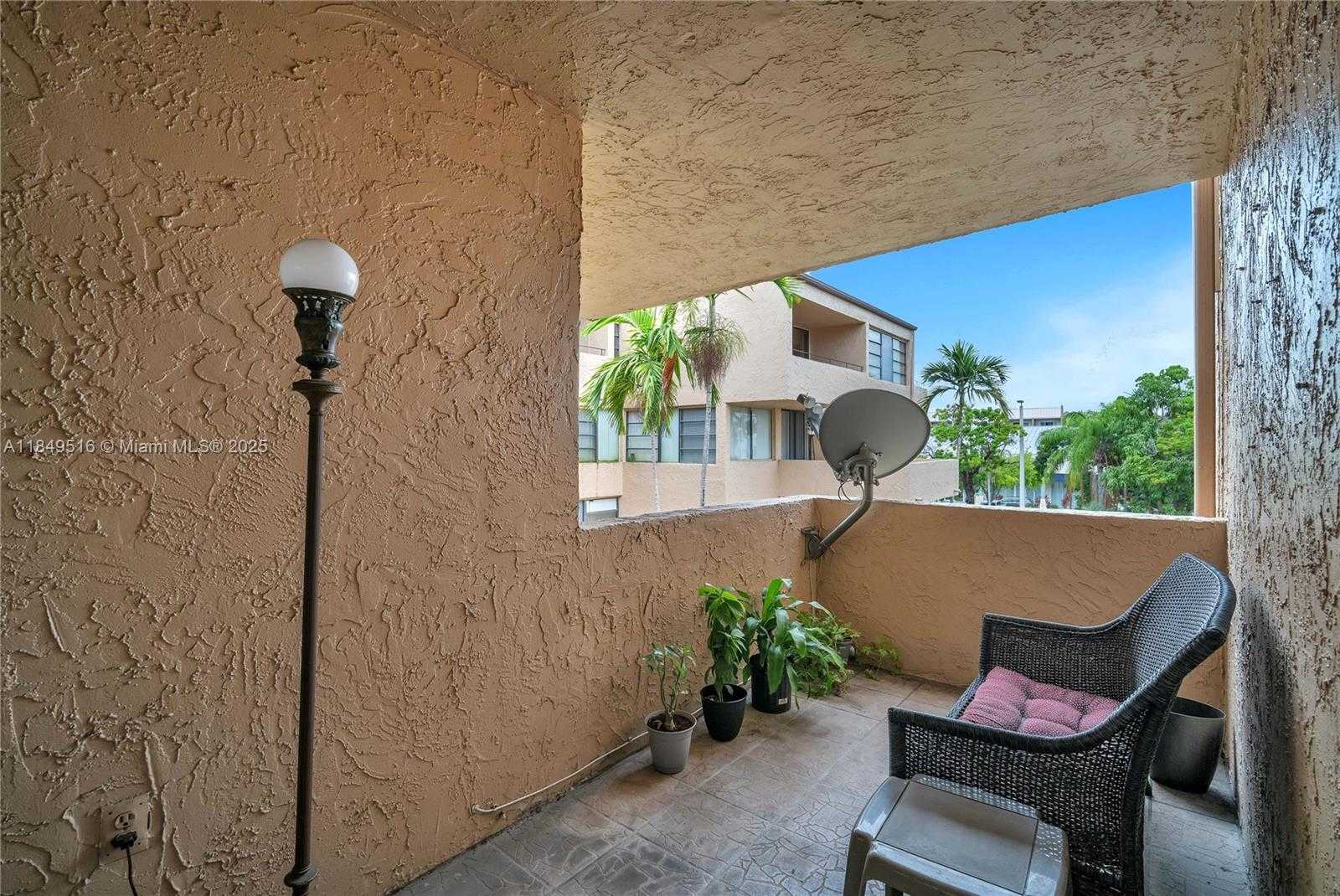 Small Image of 10400 SOUTH WEST 108TH AVE #A305, Miami Number 13